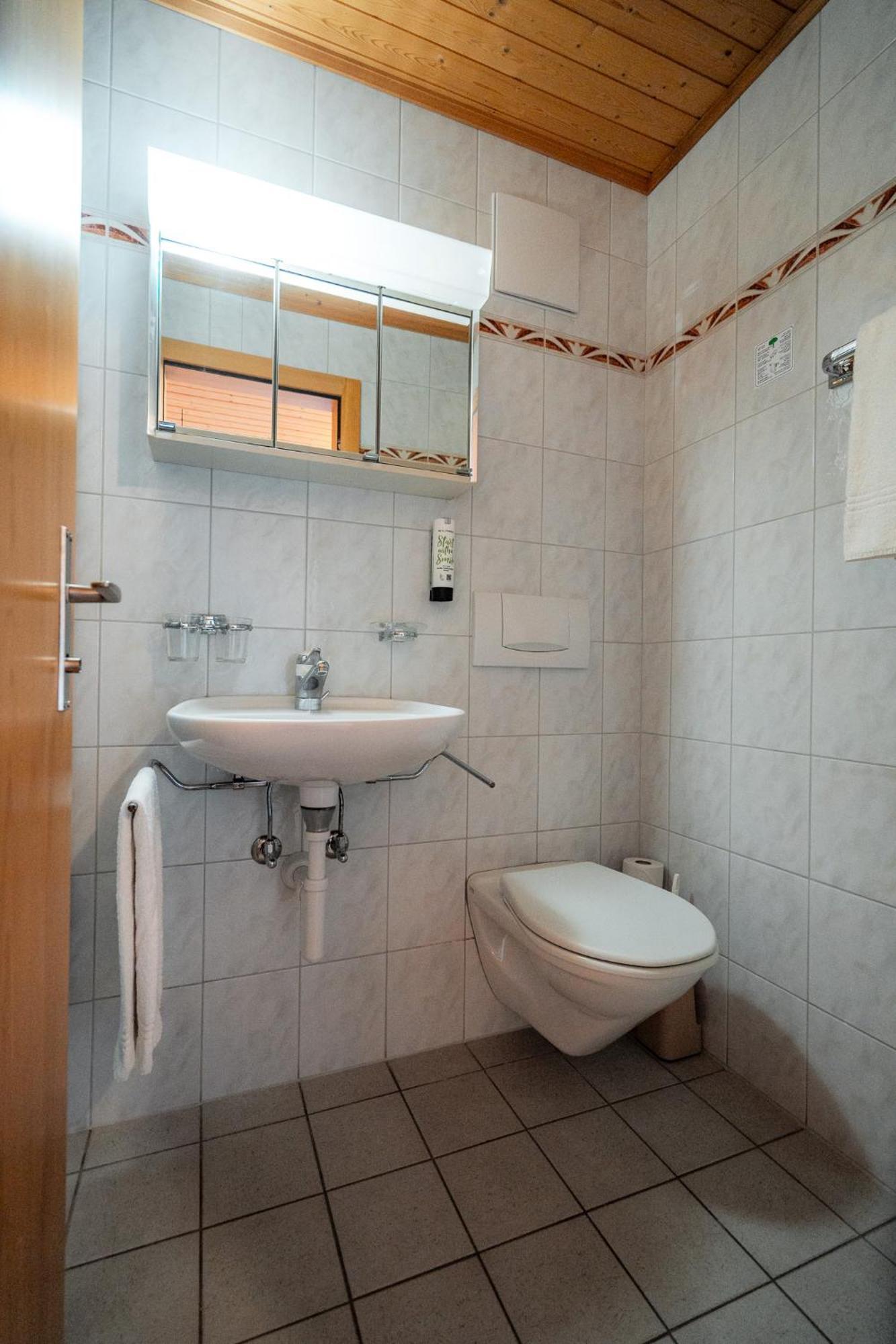 Hotel Haus Schoenstatt Contactless-Check-In Brig Εξωτερικό φωτογραφία